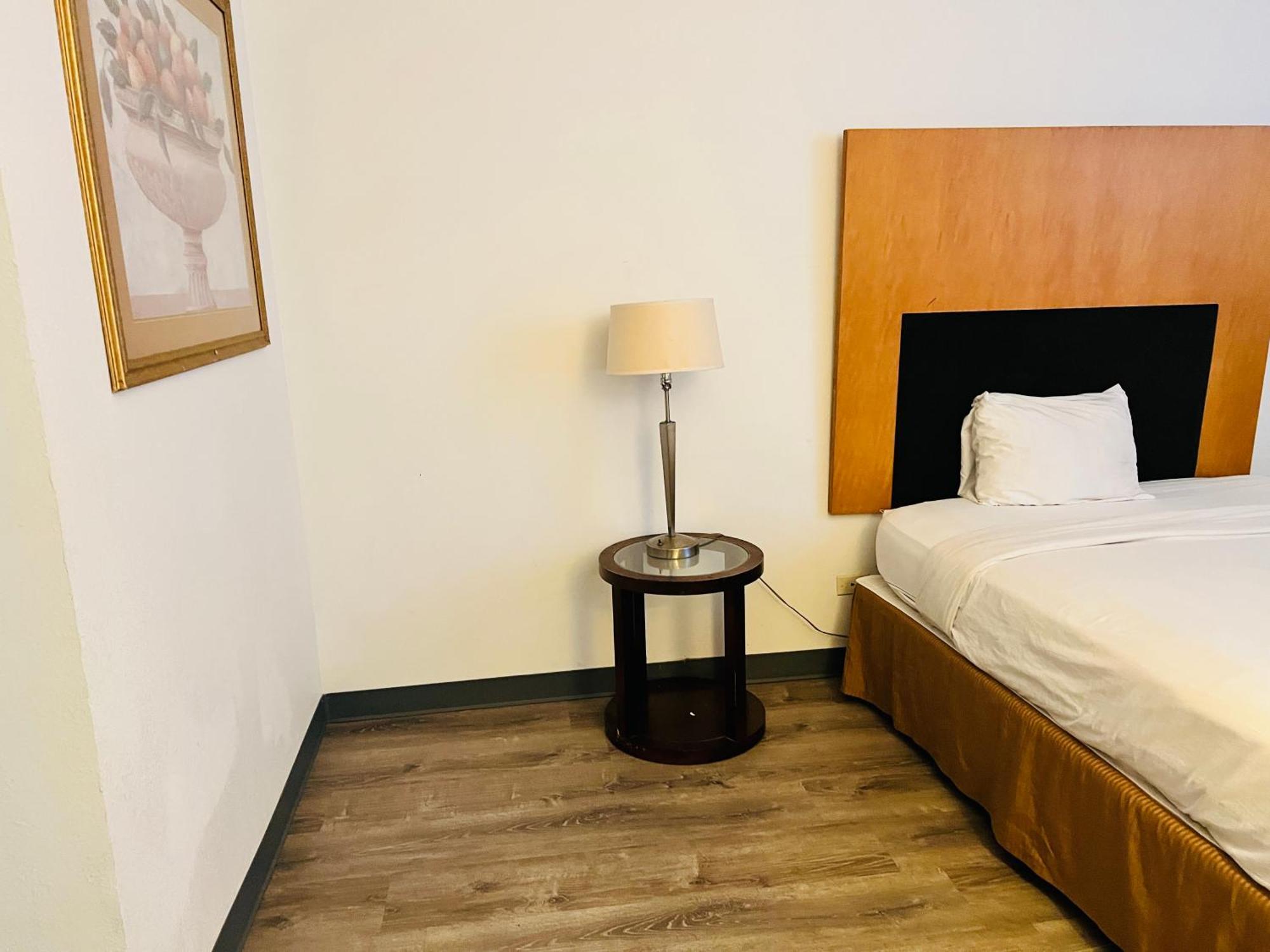 Kings Inn By Oyo Calumet Park I-57 Экстерьер фото